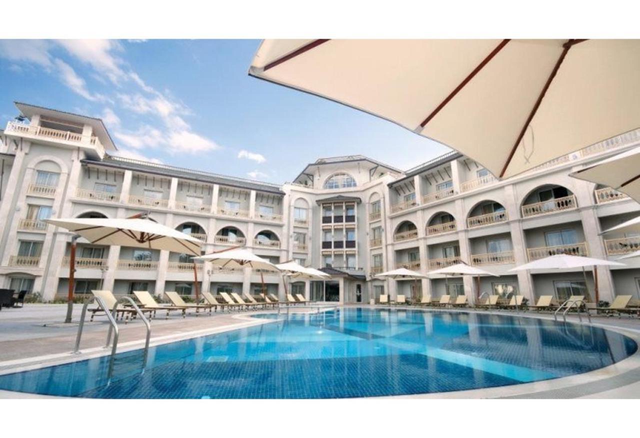 Savoy Hotel Spa & Casino Kyrenia  Exterior photo The swimming pool at the hotel